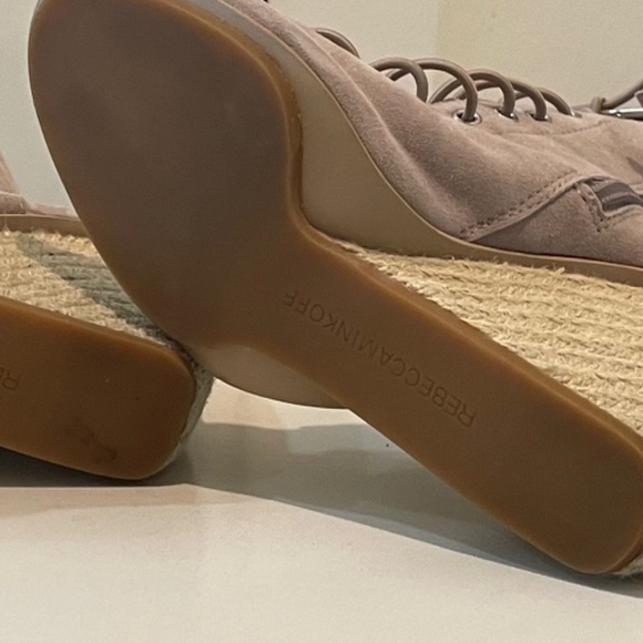 ☀️SALE☀️ REBECCA MINKOFF Elle Suede Lace-Up Open Toe Wedges. - Picture 7 of 7